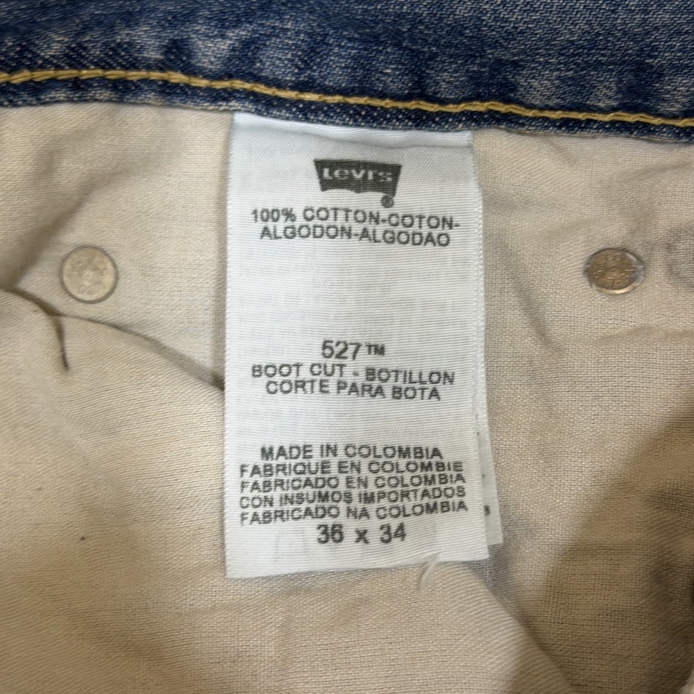 Vintage Levis 527 Jeans Mens 36x34 Blue Medium Wash Cotton Bootcut Denim Y2K - Picture 3 of 15